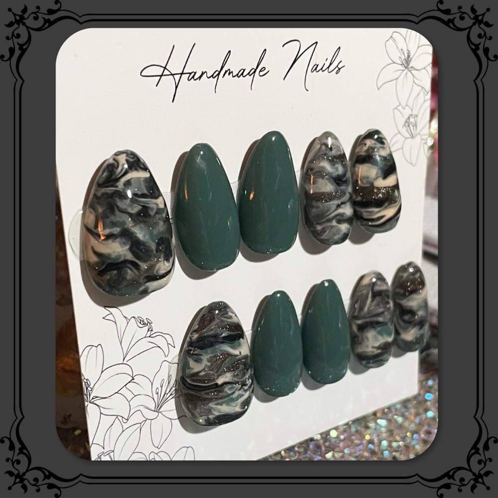 Hunter Custom Press On Nails, Camo Print, Edgy, Trendy Size M